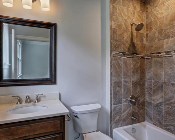 1st Floor Bed Bathroom