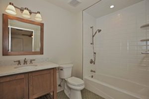 221 Golf Edge, Westfield- Ensuite Bathroom