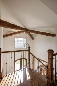 221 Golf Edge, Westfield- Foyer Ceiling