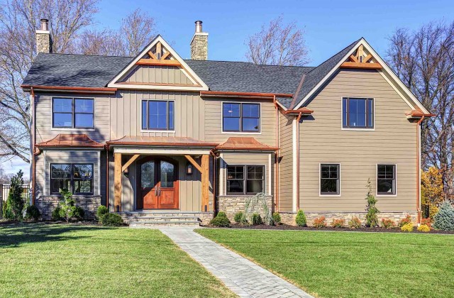 221 Golf Edge, Westfield