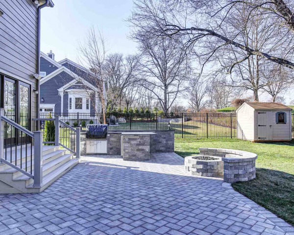 Outdoor Kitchenette
