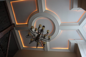 405 Quantuck Lane, Westfield- Foyer with Lit Ceiling