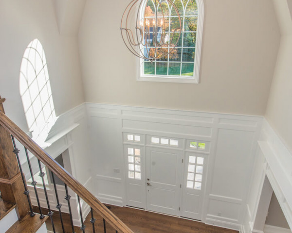 2nd Floor Foyer