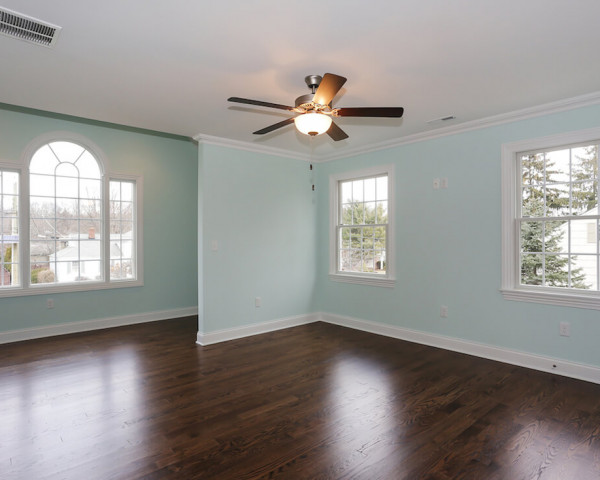 Jack and Jill Bedroom #1