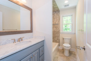 713 Knollwood Terrace, Westfield- Ensuite Bathroom