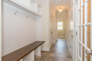 713 Knollwood Terrace, Westfield- Mud Room