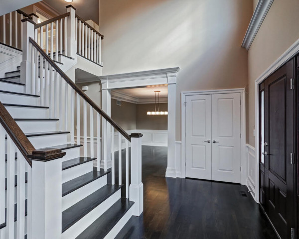 1st Floor Foyer II