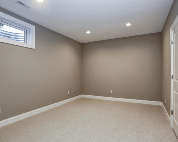 Basement Side Room