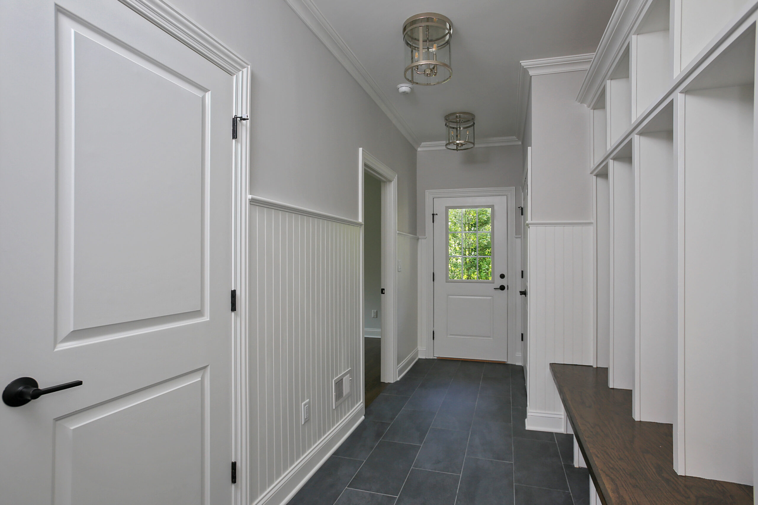 843 Nancy Way – Mud Room