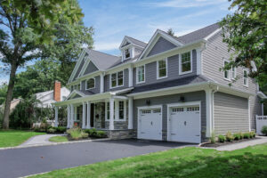 843 Nancy Way - Left Side Elevation