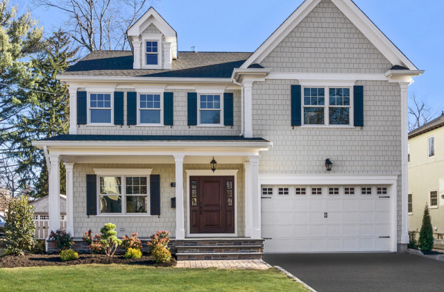Make it Work or Move On?: <br>Renovation vs. New Construction