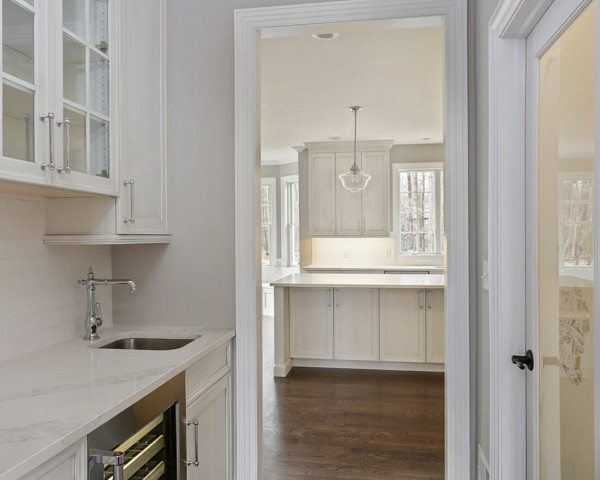 Kitchen Butlers Pantry
