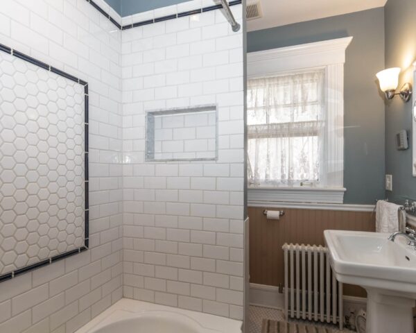 Before - Original Bathroom