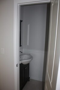 Powder-Room