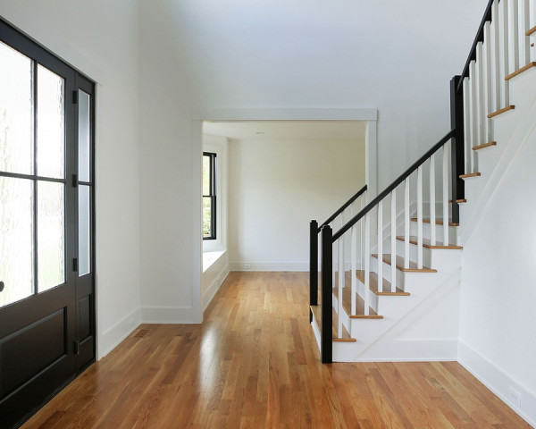 1st Floor Foyer