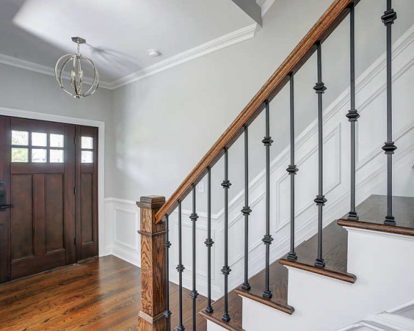 1st Floor Foyer