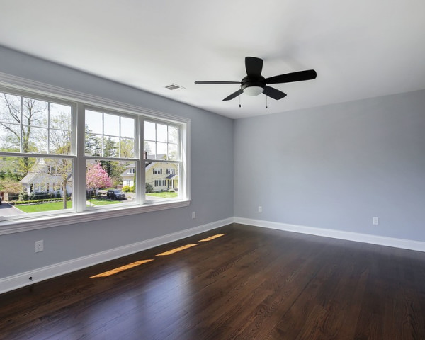 J&J Bedroom #1