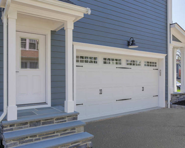 Side Entry Garage