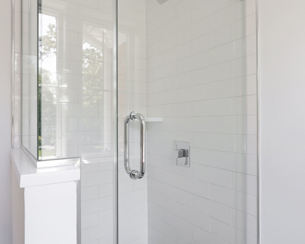 2nd Floor Ensuite Bathroom 1 II