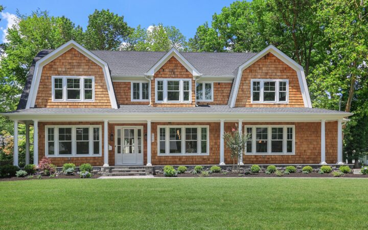 854 New England Dr, Westfield