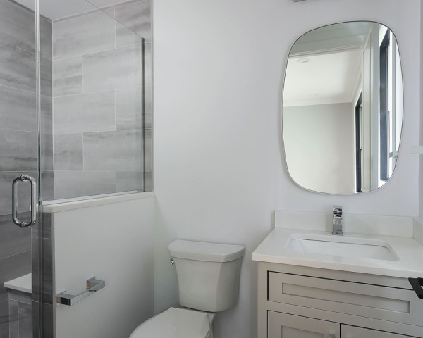 1st Floor Guest Bathroom
