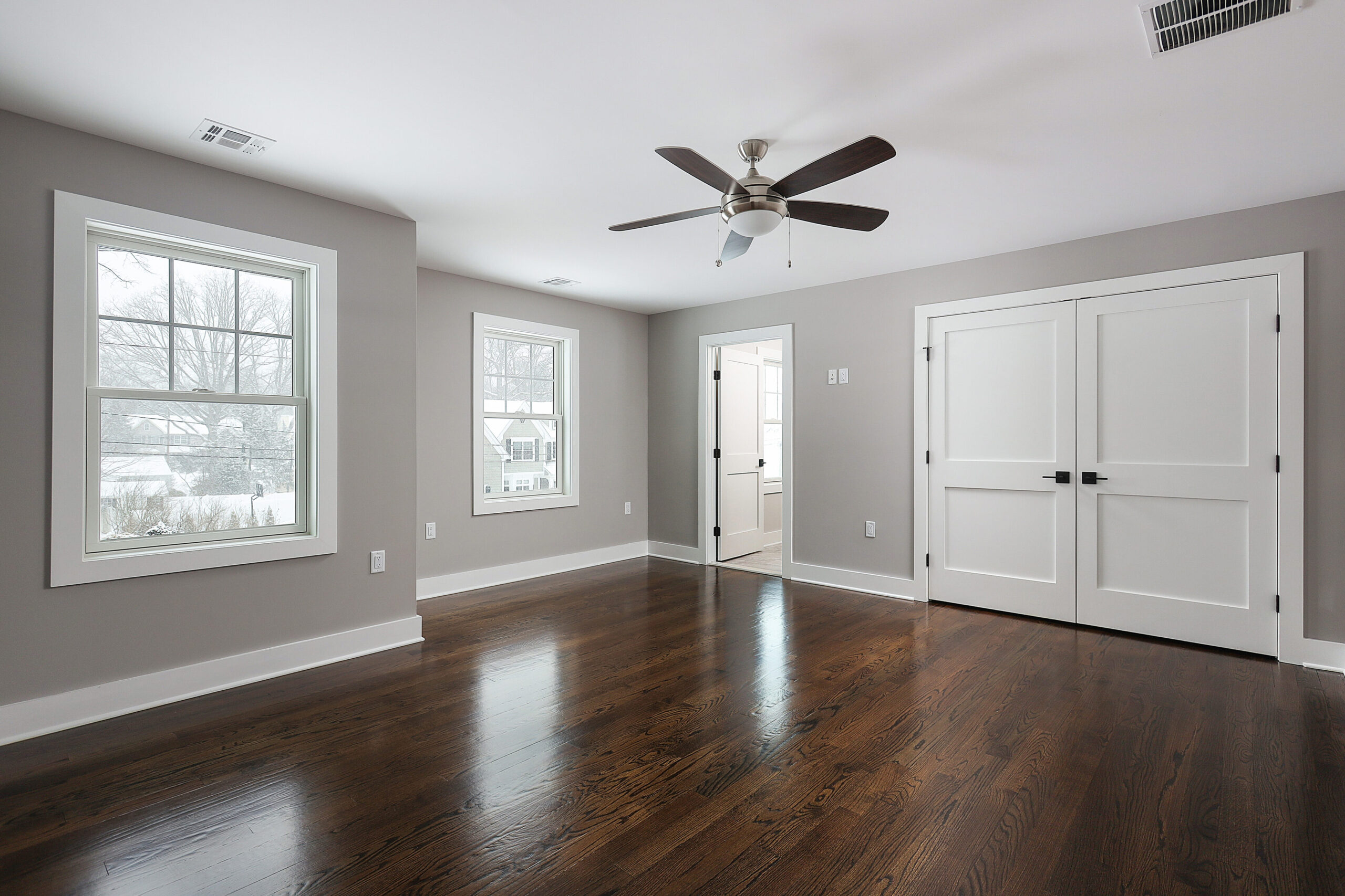 2nd Floor Ensuite Bedroom