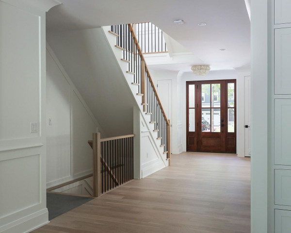 1st Floor Foyer I