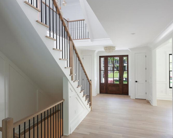 1st Floor Foyer III