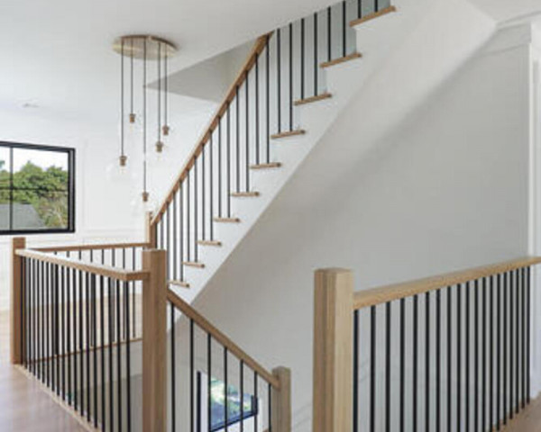 2nd Floor Staircase