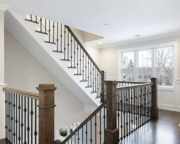 2nd Floor Foyer