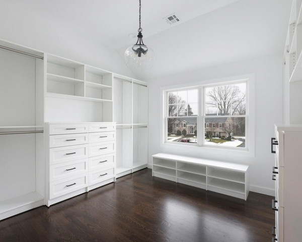 Master Bedroom Closet