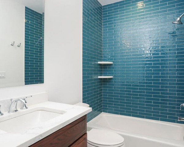Ensuite Bathroom 2