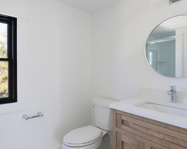 Attic Bathroom I