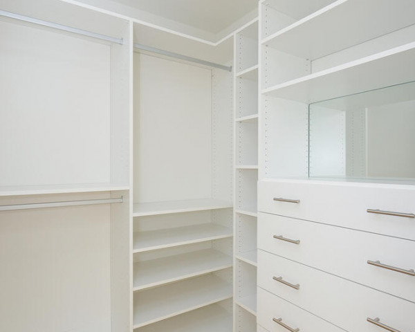 Master Closet I