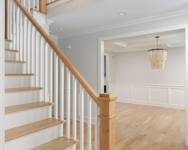 1st Floor Foyer II