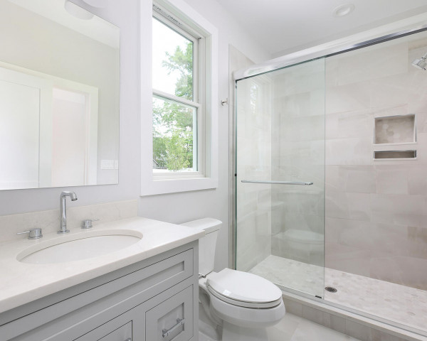 1st Floor Guest Bathroom