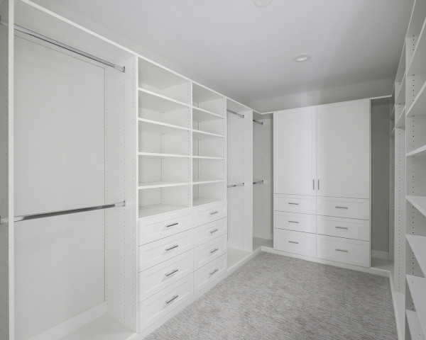 Master Bedroom Closet