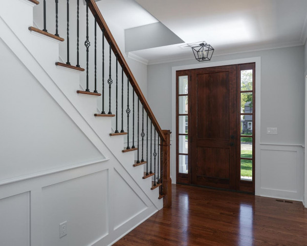 1st Floor Foyer