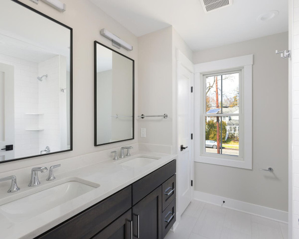 2nd Floor Hall Bathroom