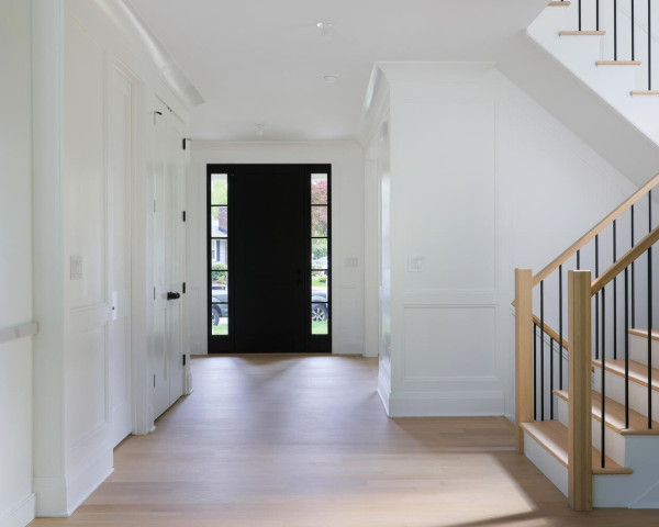 1st Floor Foyer