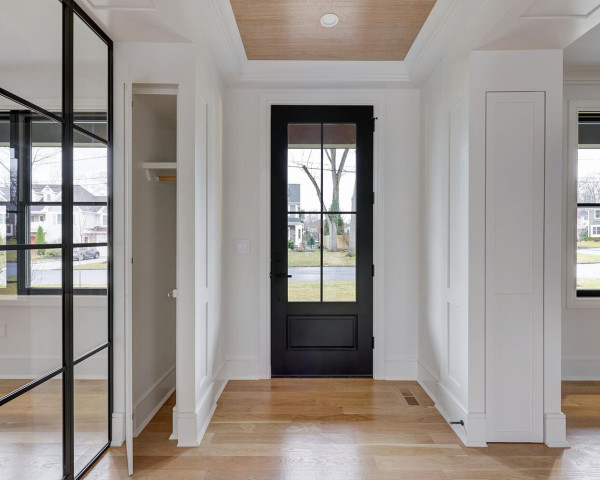 1st Floor Foyer II