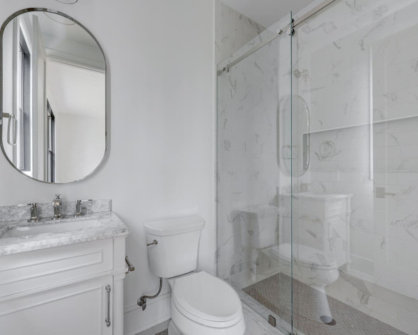 1st Floor Guest Room Bath