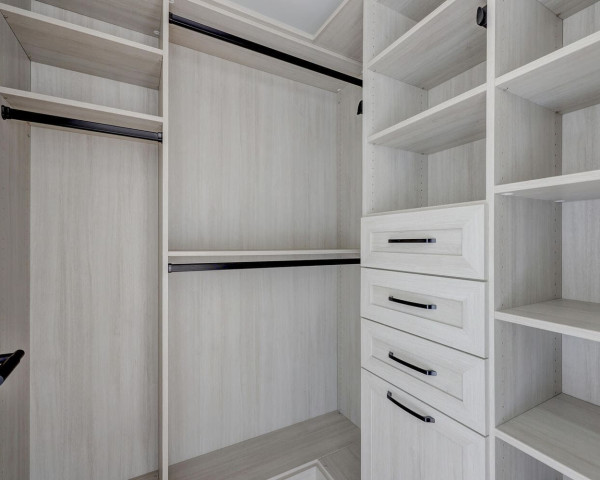 Bedroom Closet