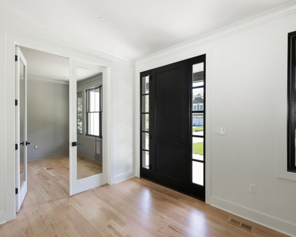 1st Floor Foyer