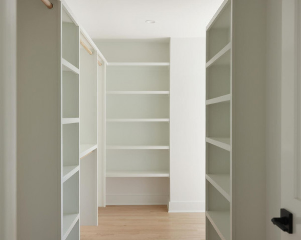Master Closet I