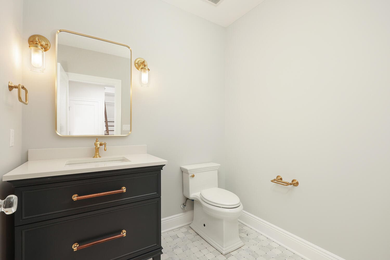 Finished Basement – Bath
