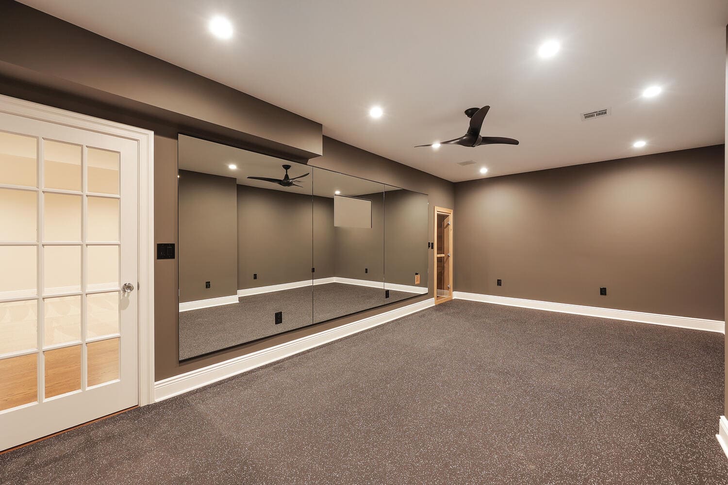 Finished Basement – Home Gym II
