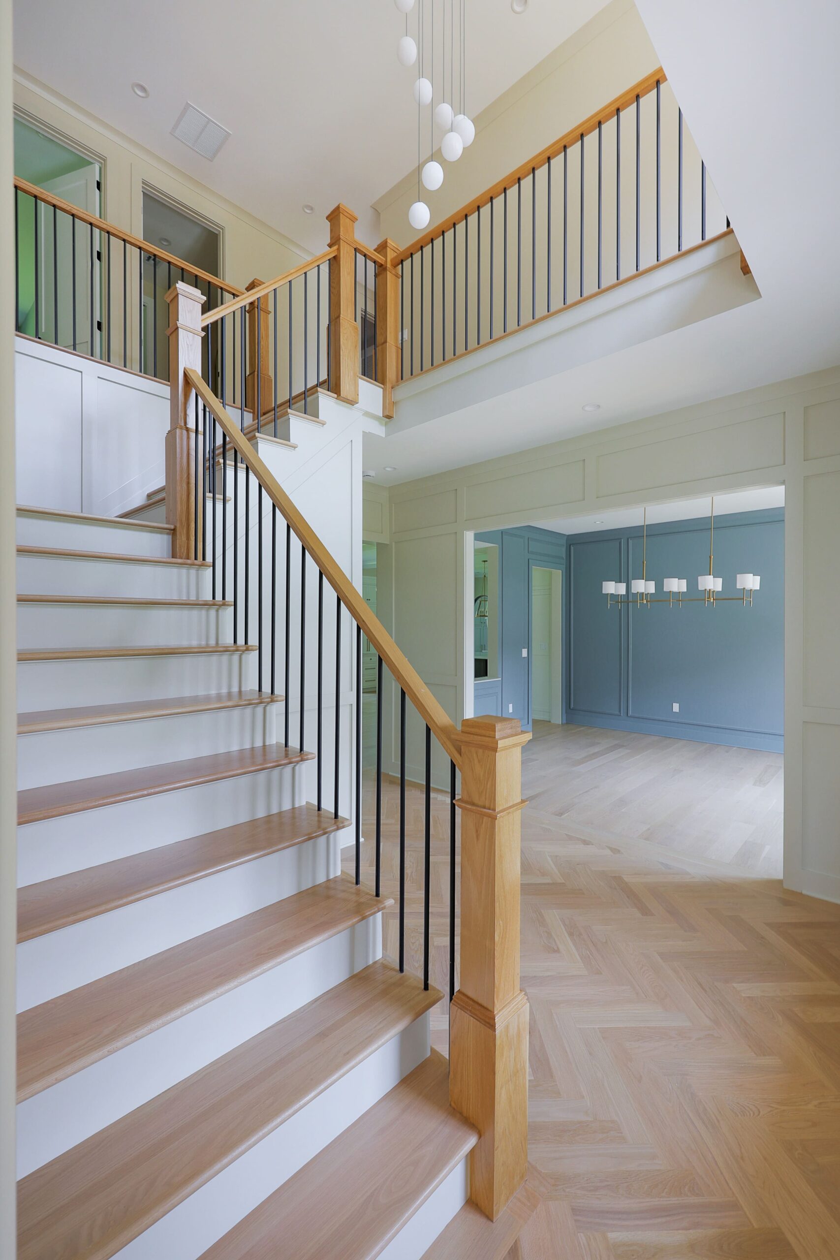 1st Floor Foyer IV