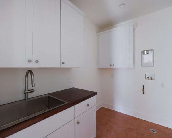 2nd Floor Laundry Room