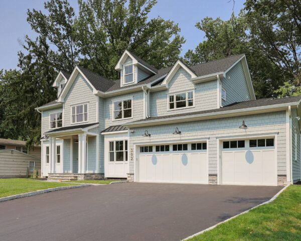 Right Side Elevation